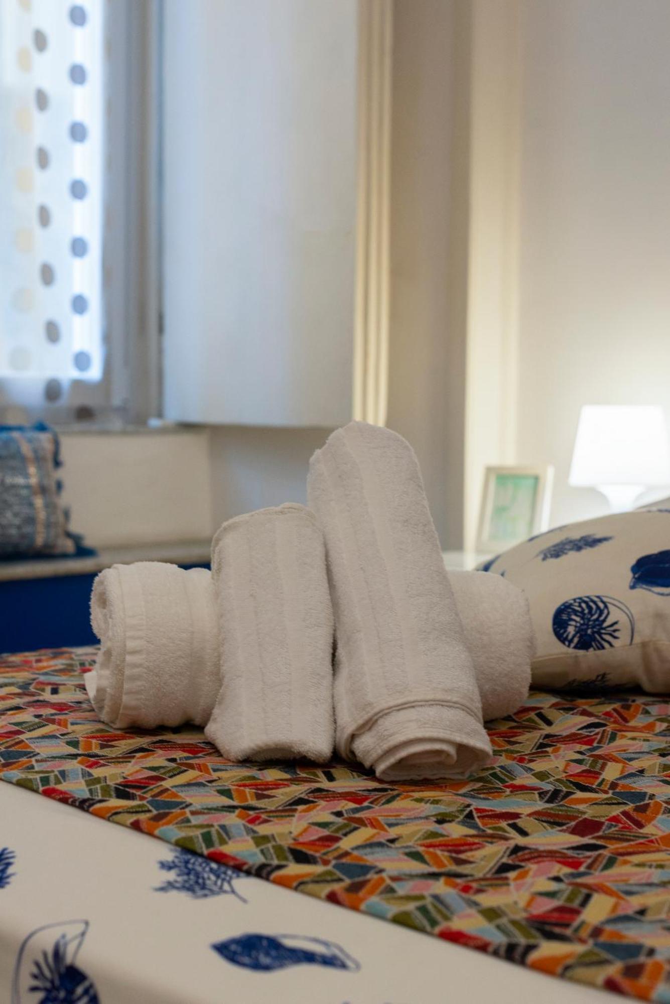 La Casa Blu A Toledo Di Alberto Napoli Eksteriør bilde